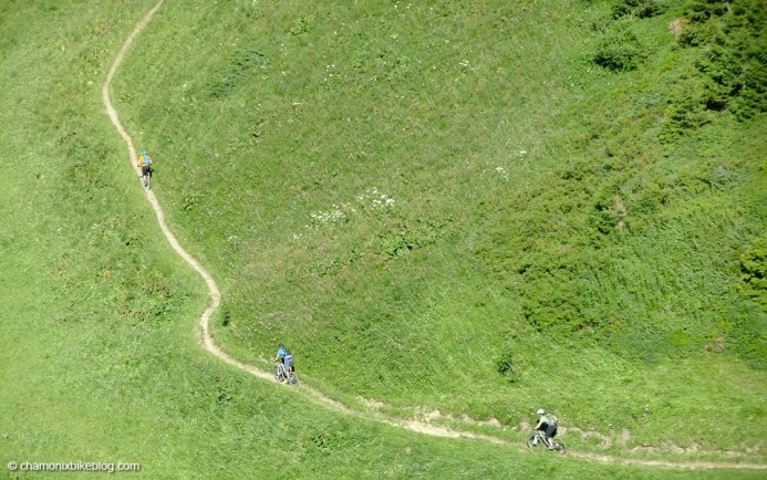 Riding trails this good in a train with your mates, awesome