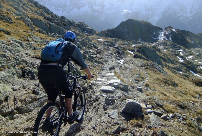 Spence & Lorne dropping in on the upper sections. Did I mention that it's quite rocky?