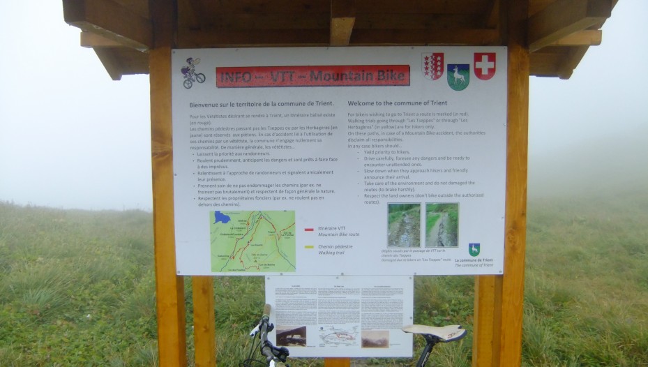 Col du Balme notice board (click to read)